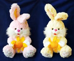 М'яка іграшка (не набита) Кролик з квіткою (42см) №2329-42, №2329-42 - фото товару