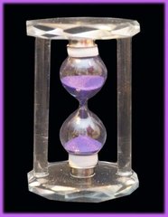 Пісочний годинник в скляному корпусі Фіолетовий пісок, K89290103O362833475 - фото товару