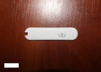 Накладка ручки ножа "Victorinox" передняя белая, для ножей 58 мм, C.6207.3 - фото товара