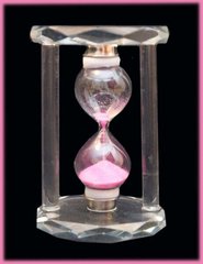 Пісочний годинник в скляному корпусі Рожевий пісок, K89290103O362833473 - фото товару