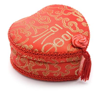 Шкатулка "Сердечко" с вышивкой (10,5х11,5х5,5 см), K325171 - фото товара